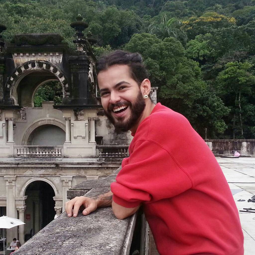 Mauricio Magagnin estilista e designer de Santa Catarina