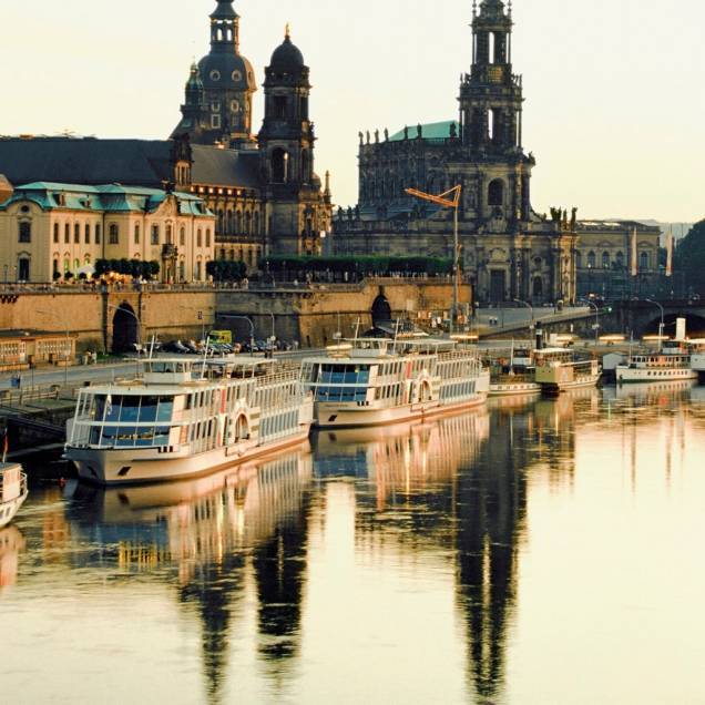 Vista do Rio Elba, em Dresden Vista do Rio Elba, em Dresden