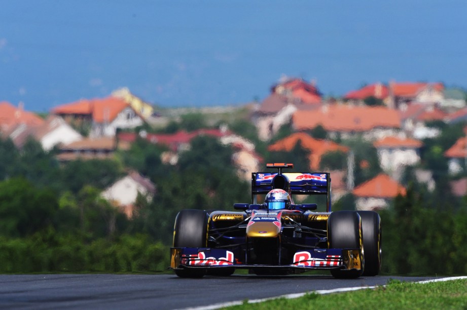 Hungaroring, em <a href="https://viajeaqui.abril.com.br/cidades/hungria-budapeste" rel="Budapeste" target="_blank">Budapeste</a>, na <a href="https://viajeaqui.abril.com.br/paises/hungria" rel="Hungria" target="_blank">Hungria</a>, é considerado pelos pilotos um dos circuitos mais travados da Fórmula 1, pois não tem muitos pontos de ultrapassagem. O heptacampeão da categoria, Michael Schumacher, é o maior vencedor da prova – disputada desde 1986 –, com quatro triunfos