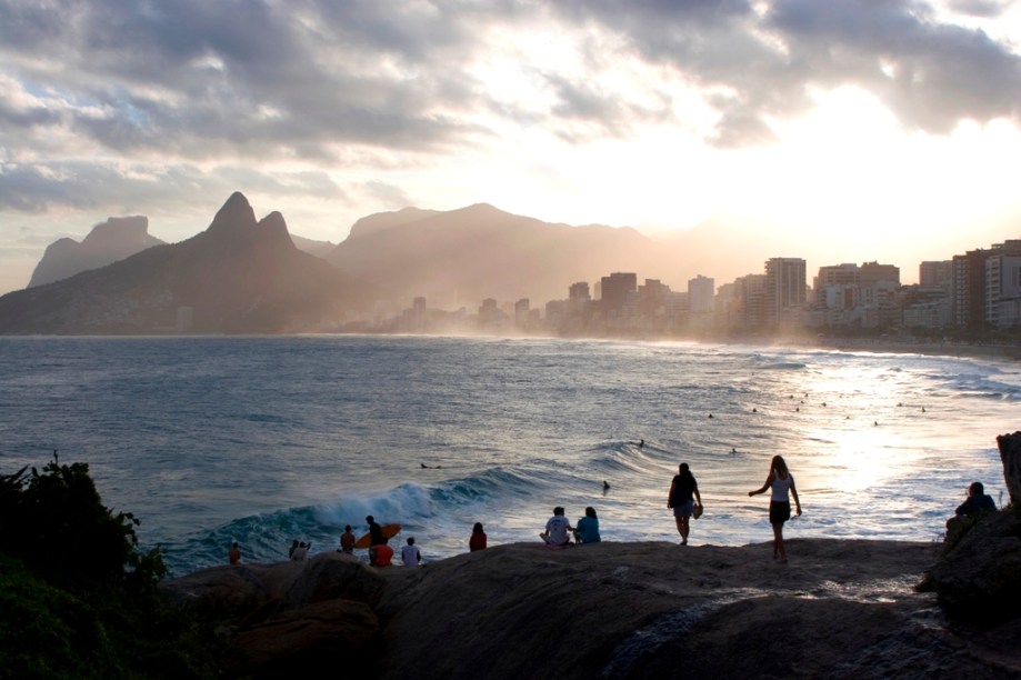 Do Arpoador aos Dois Irmãos, a praia urbana mais bonita do mundo