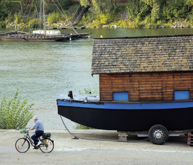 A casa-barco de Tours, no Vale do Loire A casa-barco de Tours, no Vale do Loire