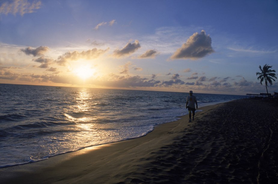 <a href="https://viajeaqui.abril.com.br/estados/br-paraiba" rel="Paraíba:"><strong>Paraíba:</strong></a> Em João Pessoa, a Praia do Seixas é uma boa alternativa para curtir o fim de tarde.