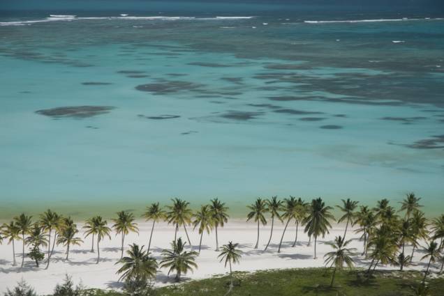A Praia de Juanillo, ao sul de Punta Cana, tem acesso somente pelo complexo hoteleiro Cap Cana A Praia de Juanillo, ao sul de Punta Cana, tem acesso somente pelo complexo hoteleiro Cap Cana