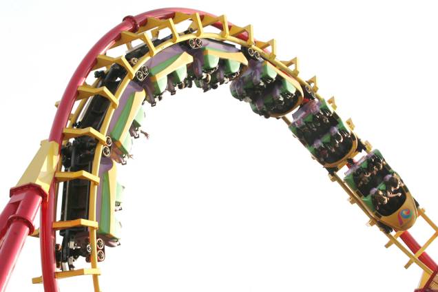 Atrações radiciais: Boomerang, montanha russa do parque de diversões Playcenter, em São Paulo (2008) Atrações radiciais: Boomerang, montanha russa do parque de diversões Playcenter, em São Paulo (2008)