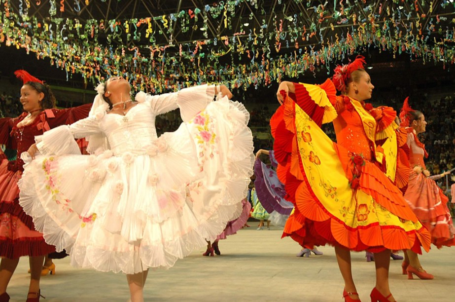 Festival de quadrilha junina agita Natal, no Rio Grande do Norte