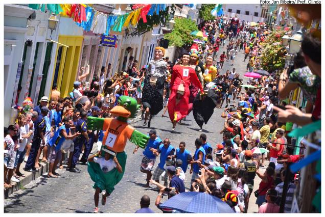 Corrida dos Bonecos Gigantes em Olinda, Pernambuco Corrida dos Bonecos Gigantes em Olinda, Pernambuco