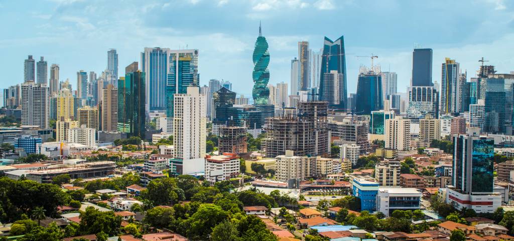 Vista do centro e do skyline da Cidade do Panamá, América Central