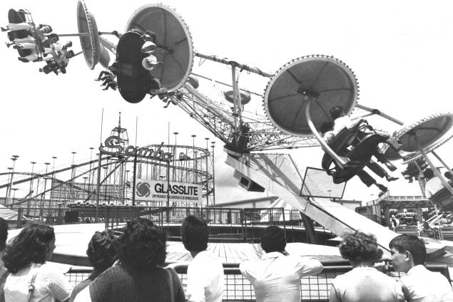 Samba, atração do Playcenter, em São Paulo (1983) Samba, atração do Playcenter, em São Paulo (1983)