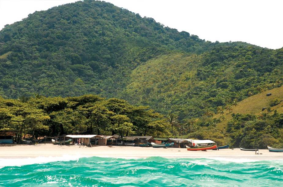 Praia do Bonete, vista do meio do mar esverdeado