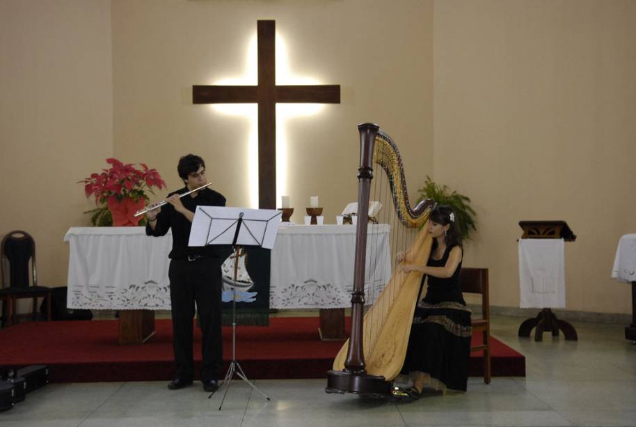 Concertos Sociais são apresentações em palcos alternativos – igrejas, empresas, hospitais, asilos, praças