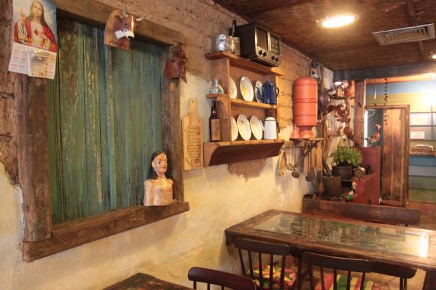 Com três ambientes, o Divina Gula tem opções para quem é mais despojado e também os mais tradicionais Com três ambientes, o Divina Gula tem opções para quem é mais despojado e também os mais tradicionais