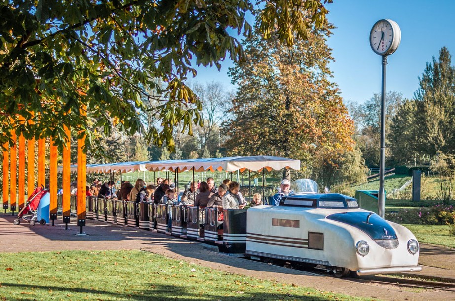 Trenzinho no Amstelpark, em Amsterdã - o playoground é ideal para ir com crianças