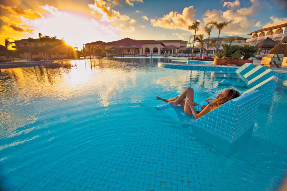 Piscina do Grand Palladium Imbassaí, o novo all-inclusive da Linha Verde