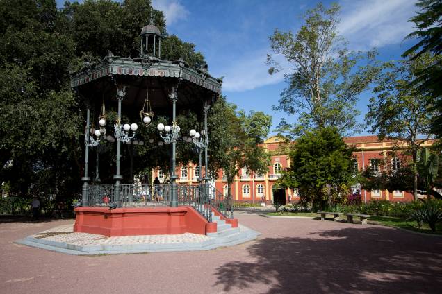 Praça Heliodoro Balbi (Praça da Polícia), em Manaus, no Amazonas Praça Heliodoro Balbi (Praça da Polícia), em Manaus, no Amazonas