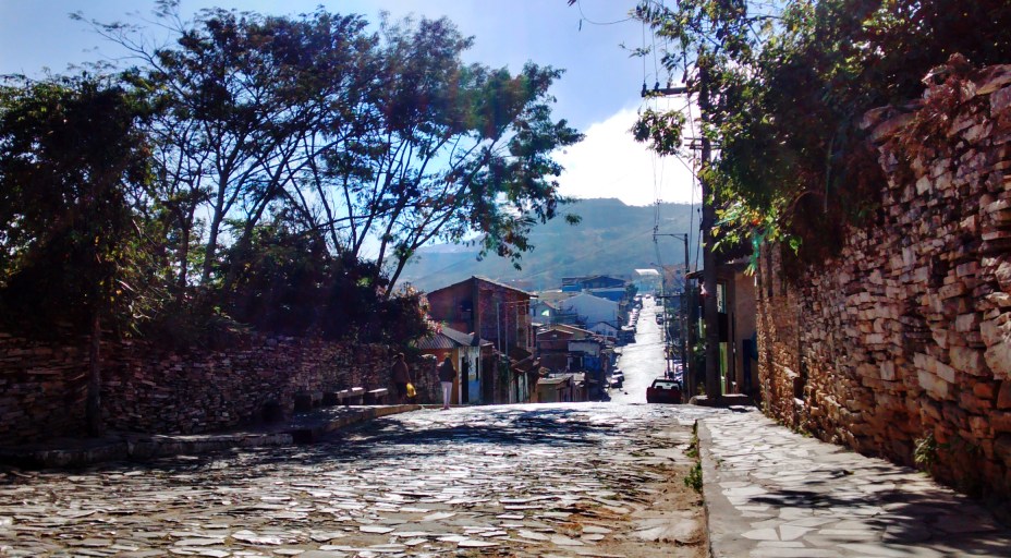 Caminhar por aqui é ter a sensação de estar em outra década. Além disso, o misticismo é o forte da cidade, com lendas divertidas e comerciantes que vendem artigos como amuletos, incensos e pedras preciosas