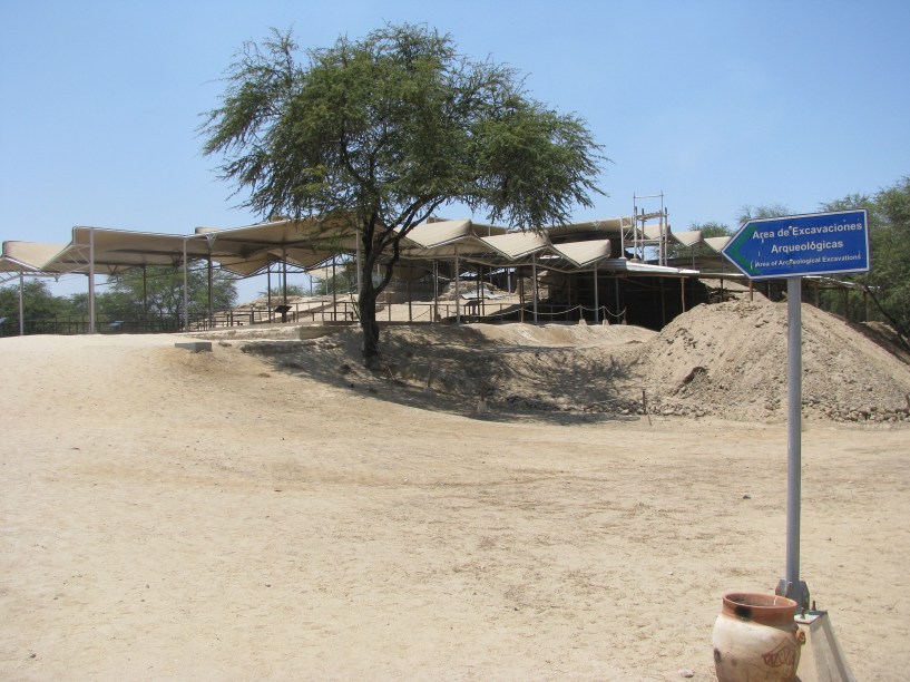 Entrada para o Santuário Mochica de Sipán, Huaca Rajada