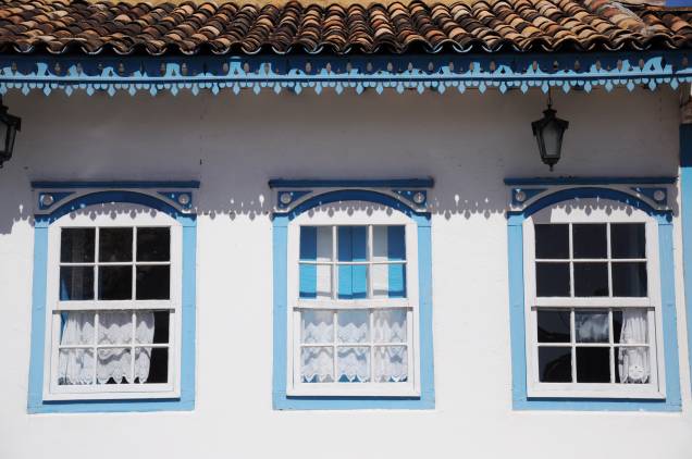 <strong><a href="https://viajeaqui.abril.com.br/cidades/br-go-pirenopolis" rel="Pirenópolis" target="_blank">Pirenópolis</a>, <a href="https://viajeaqui.abril.com.br/estados/br-goias" rel="Goiás" target="_blank">Goiás</a></strong> Uma das cidades históricas mais conservadas do cerrado brasileiro, Piri (como é carinhosamente chamada) tem um centro histórico com casarões de janelas coloniais pintadinhas, entre ruas ladrilhadas com pedras da região <strong><a href="https://viajeaqui.abril.com.br/cidades/br-go-pirenopolis" rel="Pirenópolis" target="_blank">Pirenópolis</a>, <a href="https://viajeaqui.abril.com.br/estados/br-goias" rel="Goiás" target="_blank">Goiás</a></strong> Uma das cidades históricas mais conservadas do cerrado brasileiro, Piri (como é carinhosamente chamada) tem um centro histórico com casarões de janelas coloniais pintadinhas, entre ruas ladrilhadas com pedras da região