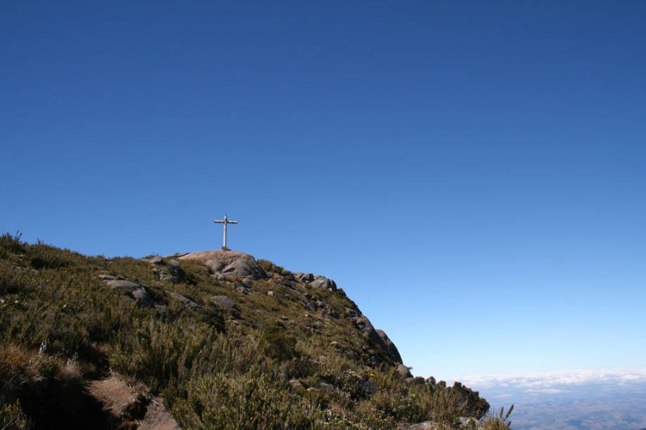 Principal atração do Parque Nacional do Alto Caparaó, o Pico da Bandeira com seus 2 892 m de altitude é o mais alto do Sudeste e o terceiro do país
