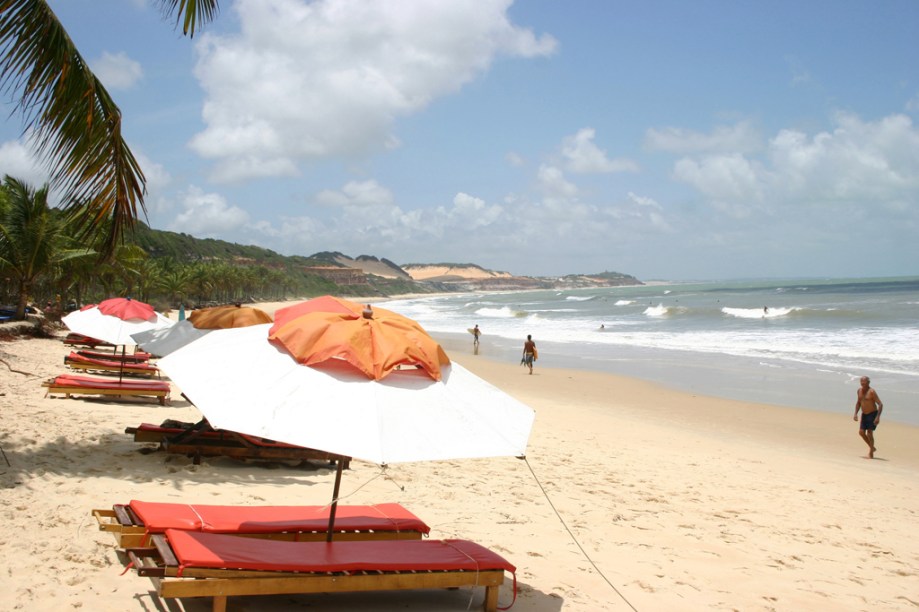 Praia do Madeiro, em Tibau do Sul, Rio Grande do Norte