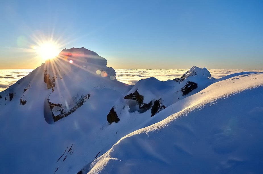 A visão das montanhas da Eslováquia durante o inverno