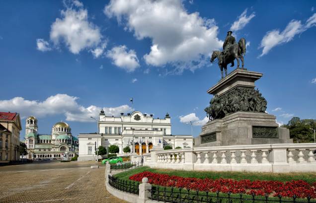 Construído em 1879, o edifício da Assembleia Nacional, em Sofia, está entre as mais belas construções da cidade Construído em 1879, o edifício da Assembleia Nacional, em Sofia, está entre as mais belas construções da cidade