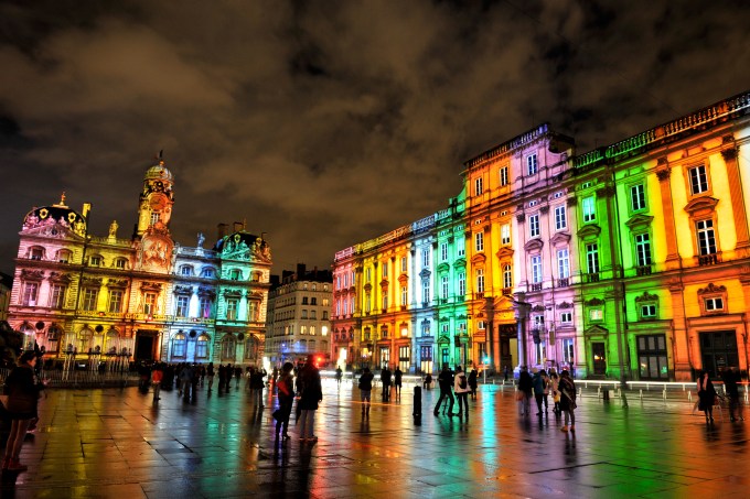 fete-des-lumieres-lyon-franca.jpeg