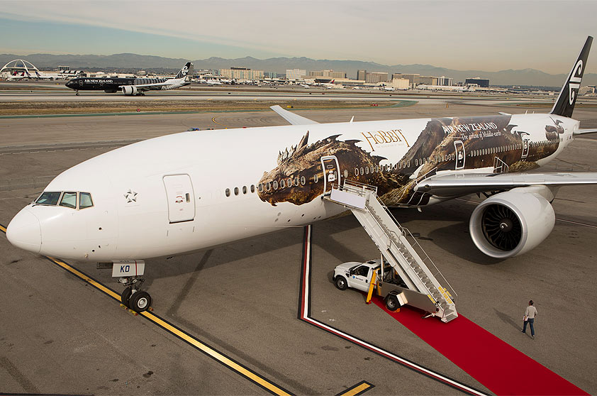 aviao-companhia-New-Zealand-Hobbit-777-300-smaurg-1 aviao-companhia-New-Zealand-Hobbit-777-300-smaurg-1