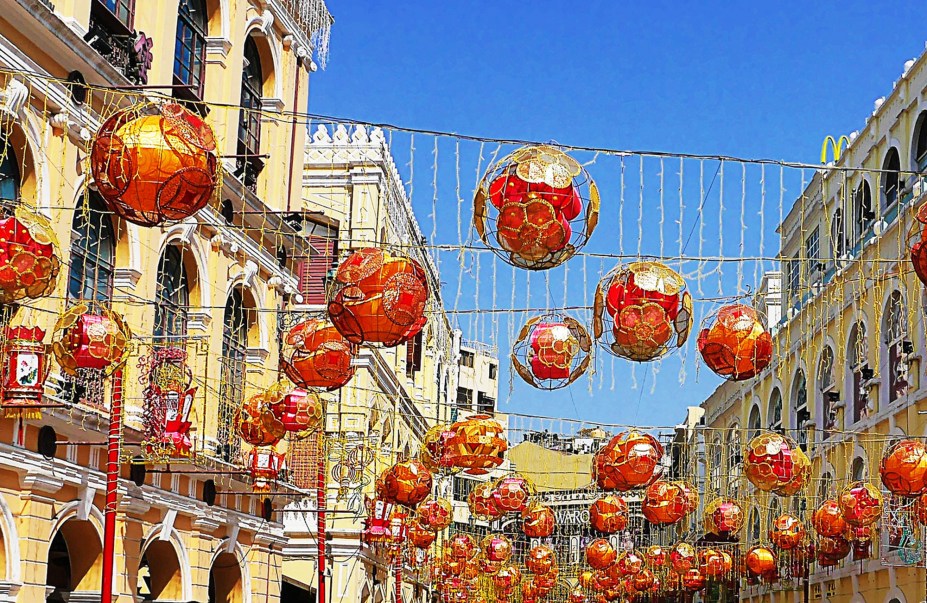 Decorações do Ano Novo Chinês, no Largo do Senado.