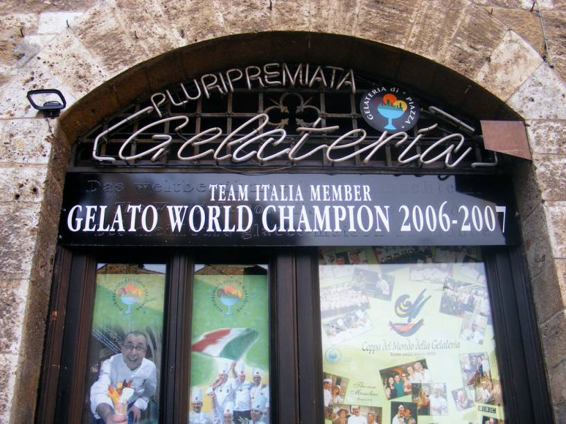 Além do vinho com uvas vernacce, San Gimignano ainda abriga outro tesouro gastronômico: a melhor sorveteria do mundo