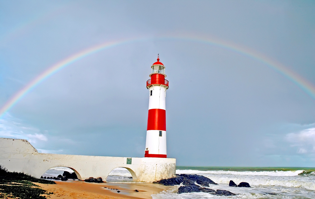 Farol da praia de Itapuã, em Salvador Bahia Farol da praia de Itapuã, em Salvador Bahia