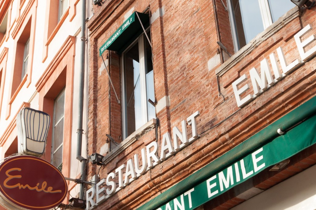 Restaurante Emile, La Place Saint Georges
