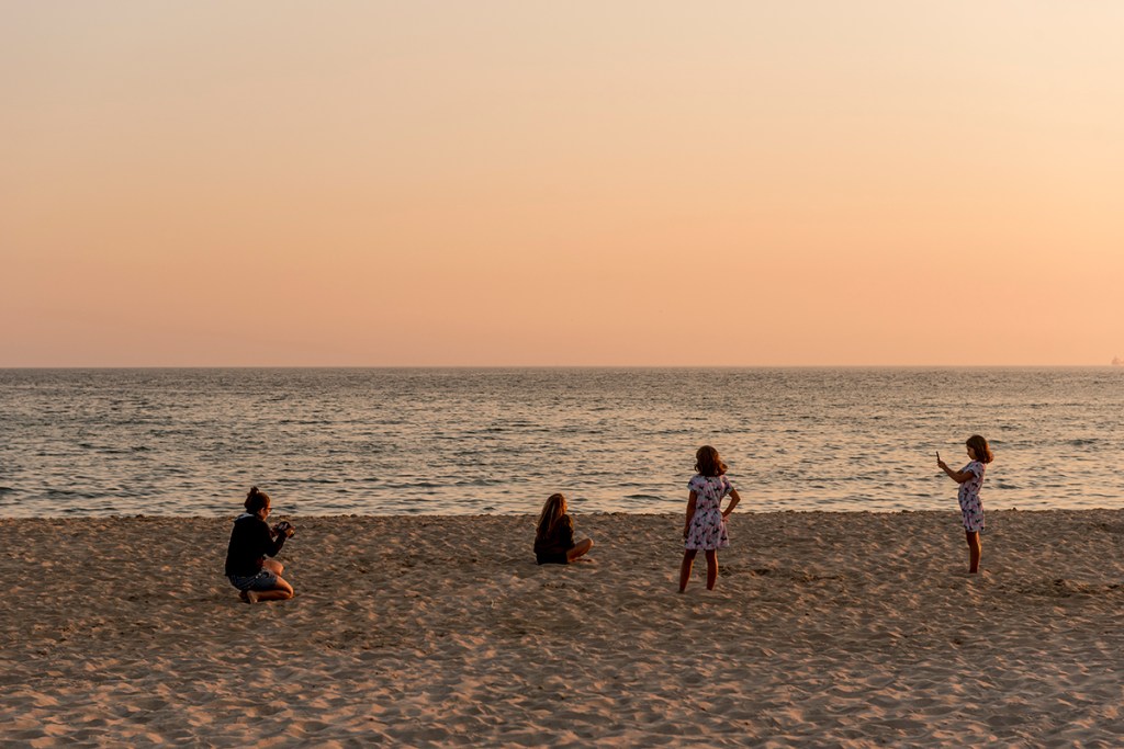 A beira-mar no fim do dia: mergulho delícia