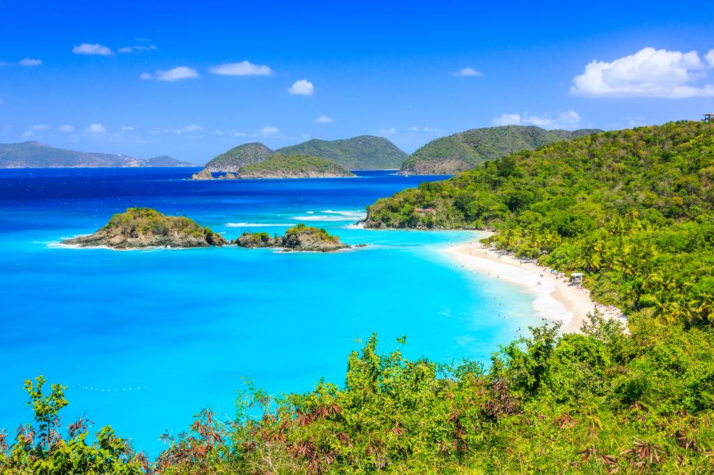 Trunk Bay, nas Ilhas Virgens Americanas Trunk Bay, nas Ilhas Virgens Americanas