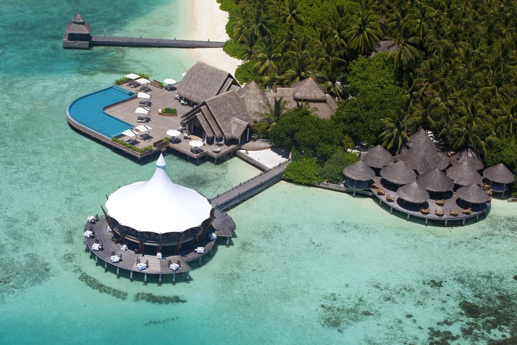 Baros Maldives, Maldilvas
