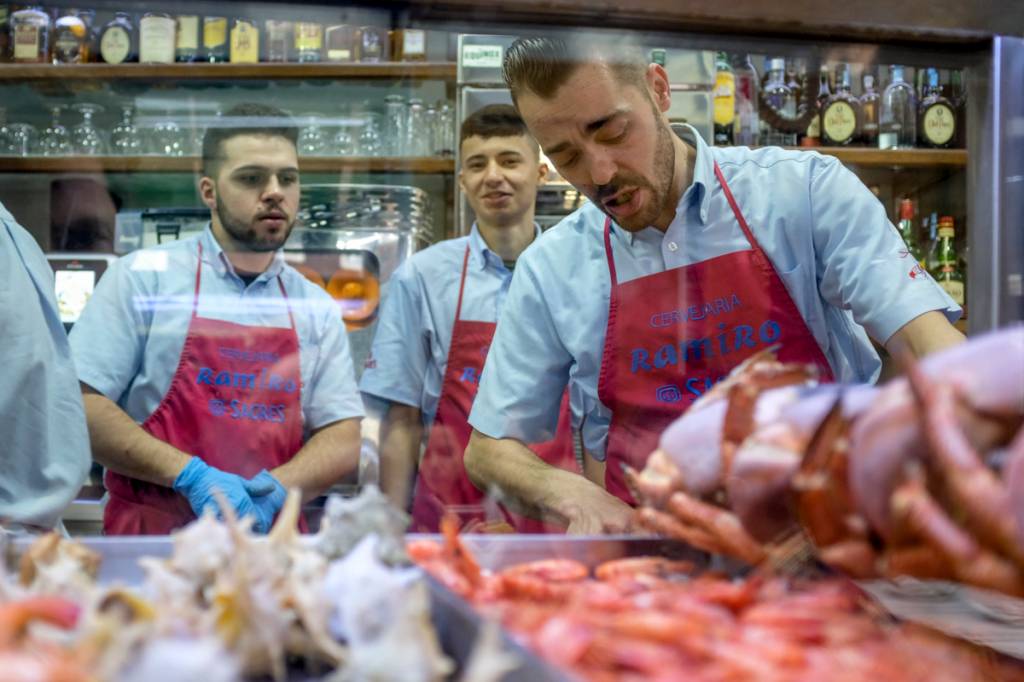 A brigada sempre a postos: tudo fresquinho