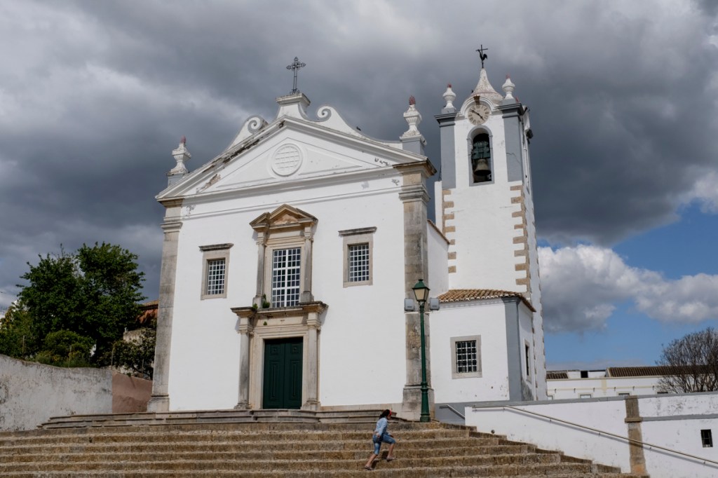 A Matriz da cidadezinha, do século 15