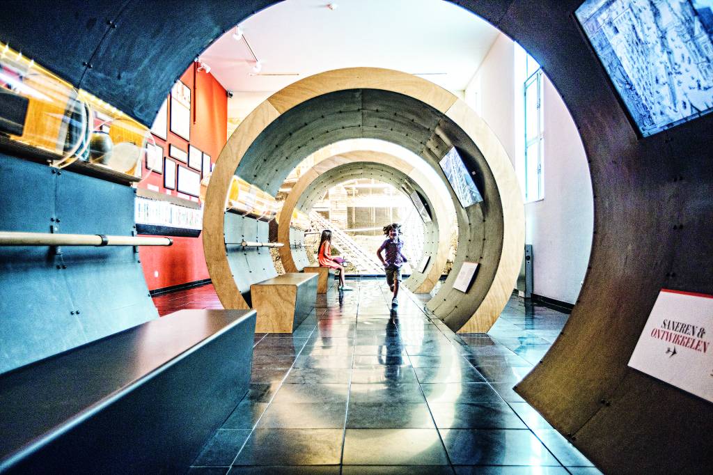 STAM, museu em Ghent, Bélgica STAM, museu em Ghent, Bélgica