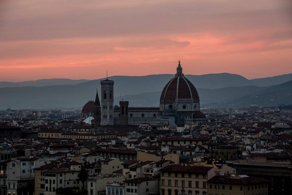 A vista da cidade, com destaque para o Duomo, a partir do Piazzale Michelangelo