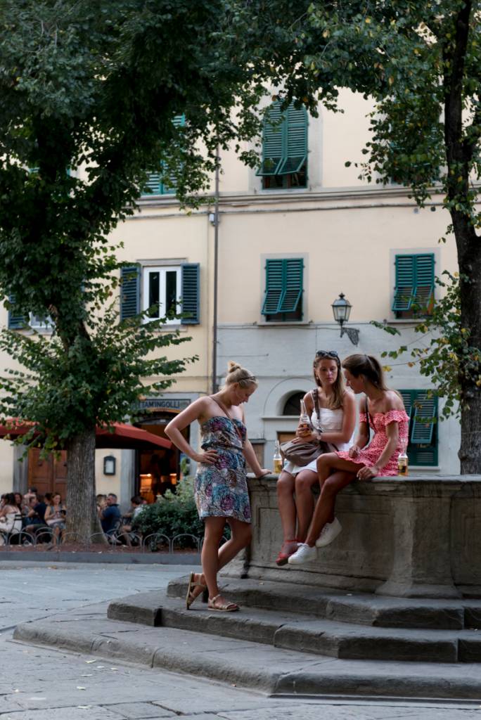Happy hour na Piazza Santo Spirito: "o" lugar para estar