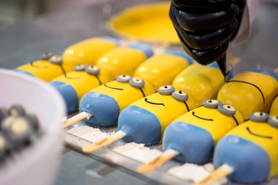 Picolé de Minions, sorveteria Lucciano’s, Buenos Aires Picolé de Minions, sorveteria Lucciano's, Buenos Aires