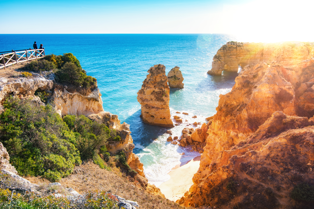 Praia da Marinha, Algarve. Praia da Marinha, Algarve.