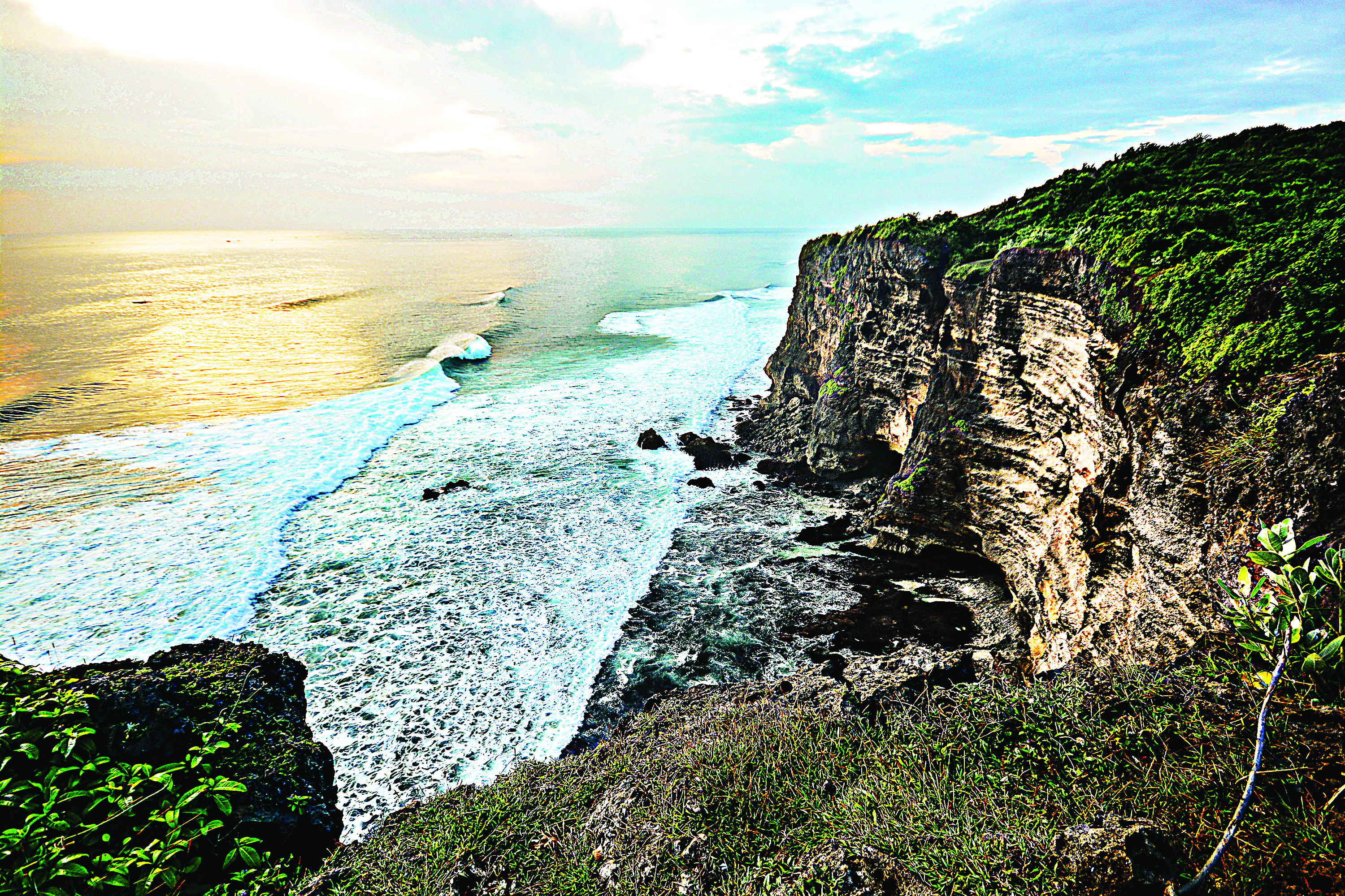 Paredão em Uluwatu, Indonésia