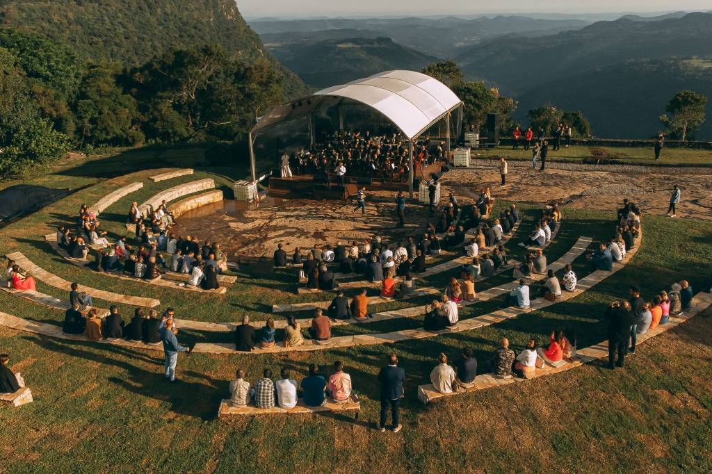 Anfiteatro do Mirante Laje de Pedra