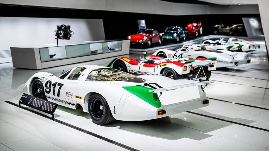 Museu da Porsche, Stuttgart, Alemanha Museu da Porsche, Stuttgart, Alemanha