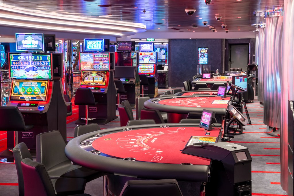 MSC Seashore, MSC Signature Casino