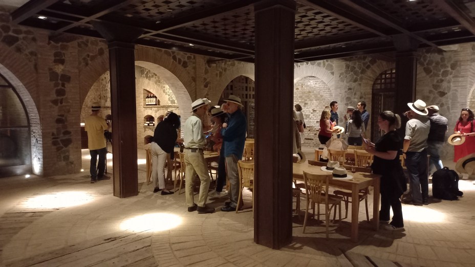 Sala de degustação no subsolo do restaurante Angélica Cocina Maestra