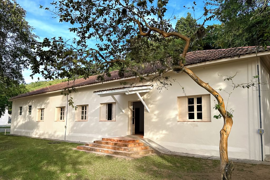 hostel mata atlântica, ilha anchieta, ubatuba