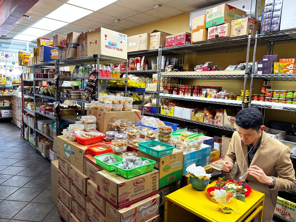 Warung Selasa, Nova York, Estados Unidos