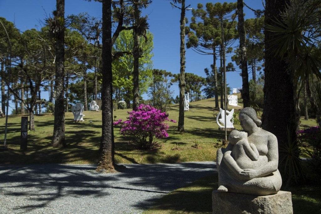 Jardim de esculturas, Museu Felícia Leirner, Campos do Jordão, São Paulo