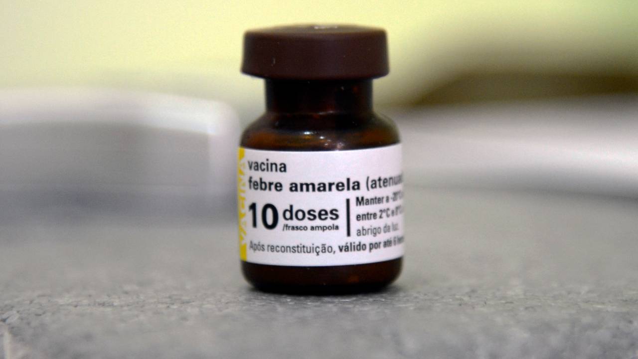 Vacina febre amarela